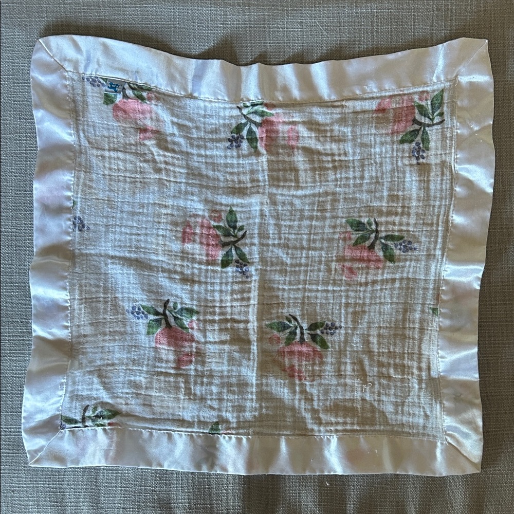 2 Little Unicorn Floral Satin-Trimmed Mini Blankets (15 in x 15 in)